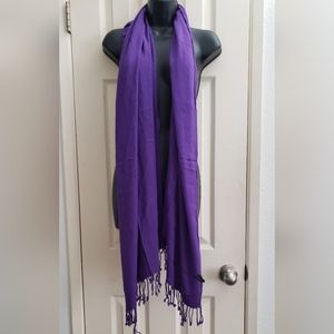 Women's scarf